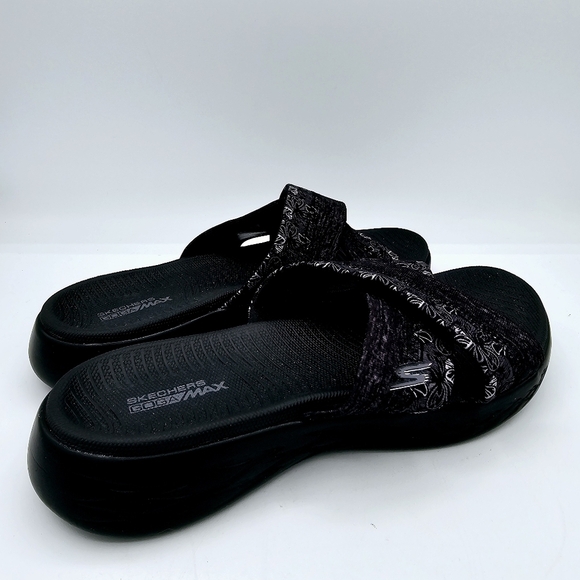 Skechers GOGA Max Go Walk Flex Sandal-Impressed Slide Black & Gray - Picture 6 of 10